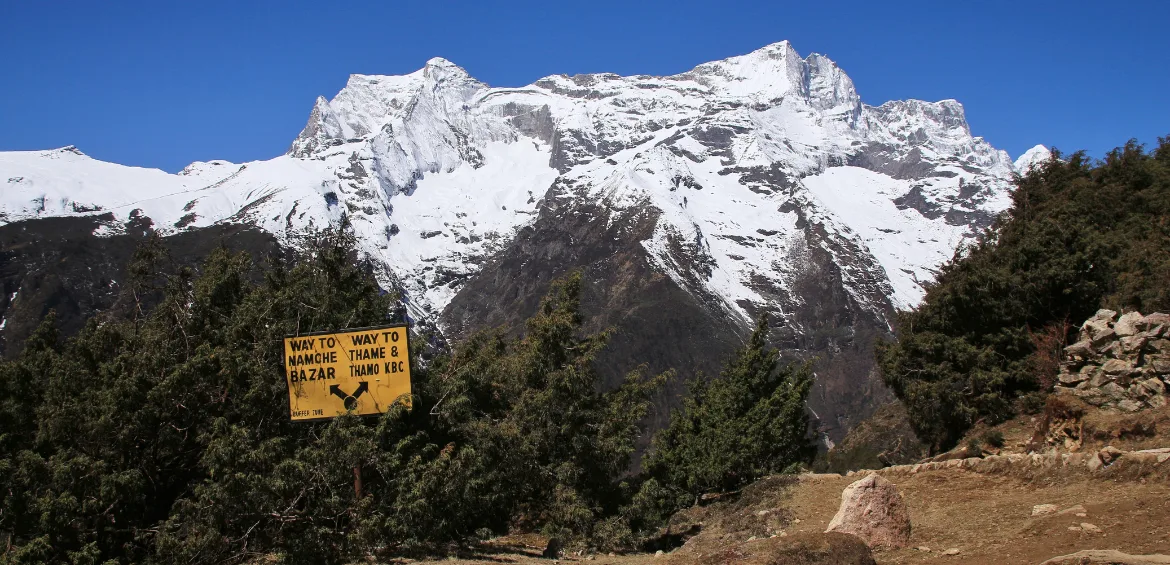 Everest Base Camp Luxury Heli Trek – 5-Star Himalayan Adventure